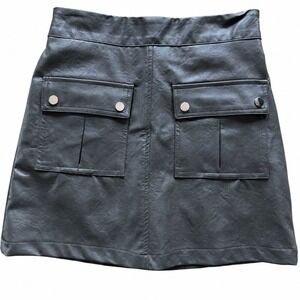 Truth by Republic Faux Leather Cargo Mini Skort Green Size 2 Utility Pocket